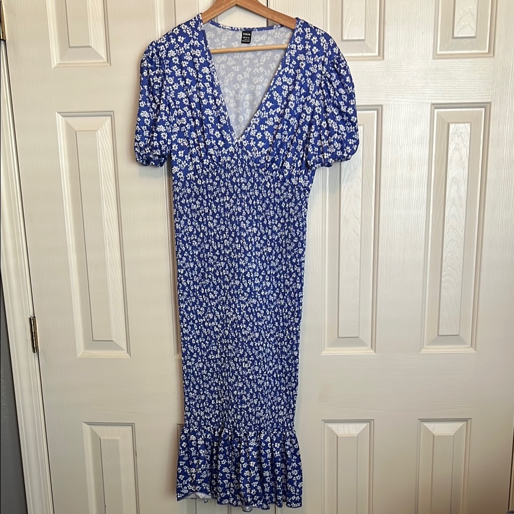 Floral Blue Midi Dress